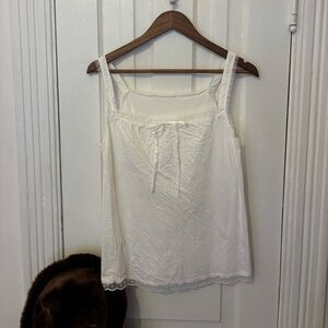 brandy melville lacey tank blouse